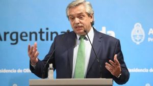Fernández pidió no relajarse con la cuarentena: «El problema está muy lejos de terminarse»