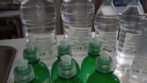 Investigadores del Centro Atómico Bariloche elaboran alcohol en gel