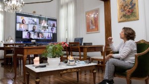 La crisis sanitaria ya impacta en la política local