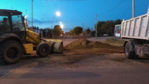 Cerraron calles de acceso a Huergo desde la ruta 22