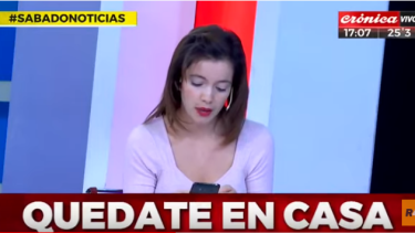 El momento en el que la periodista leyó la información errónea.