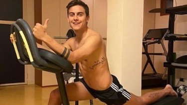 Dybala volvió a entrenarse en su casa, pero no tiene el alta definitivo