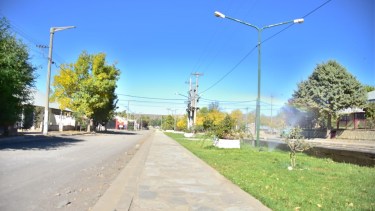Las calles de Loncopué están desiertas. (Gentileza José Cayún)