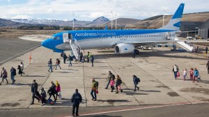 Habilitarán más vuelos para Neuquén y San Martín desde enero