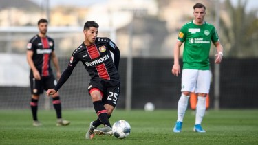 Palacios lleva 4 partidos en el Bayer Leverkusen.