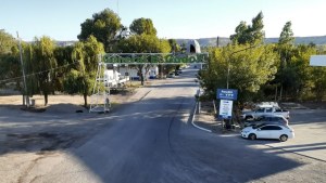 Autorizan abrir el lunes a comercios de Godoy