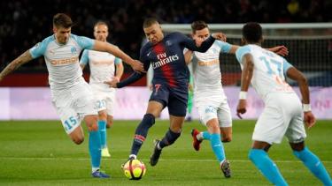 El PSG era líder del certamen al momento de la suspensión.