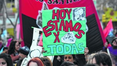 El programa de Familia de la municipalidad recibe en promedio dos llamadas por día de mujeres en riesgo.