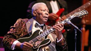 A 5 años de la muerte de B.B.King, el generoso monarca del blues de comportamiento plebeyo