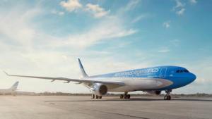 Aerolíneas suspendió temporalmente a 7.500 trabajadores