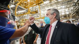 Alberto Fernández realiza sus primeros recorridos en provincias tras el aislamiento