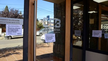 La CEB logró abrir sus cajas de cobranza y así incrementó el nivel de pago de los usuarios. Archivo