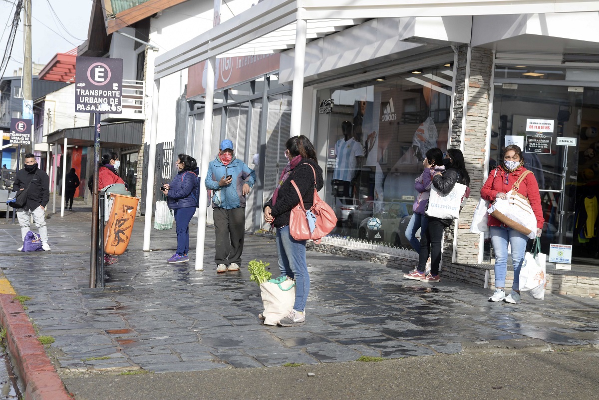 Los comercios de Bariloche reclaman más intervención estatal para subsistir. Foto: Archivo