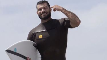 Video: la alegría de los surfers italianos al volver a las playas del Mediterráneo