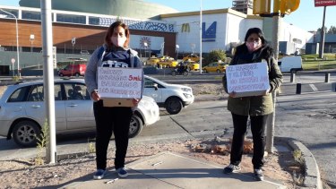 Las organizaciones protestaron frente a supermercados. Foto Frente de Organizaciones en Lucha