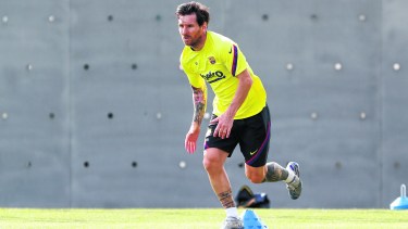 El plantel de Barcelona encabezado por Lionel Messi, pasa a la fase 3 del protocolo de sanidad ideado para los equipos españoles. (Foto/AP)