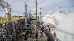 GNL: Media sanción al futuro de Vaca Muerta