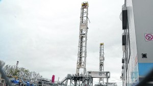 El barril criollo llegará antes a la recaudación provincial que a los yacimientos