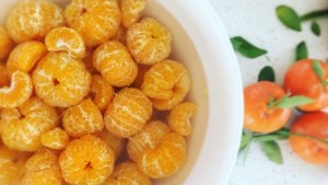 Cómo hacer mandarinas en almíbar en pocos pasos