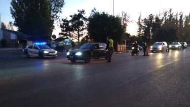 Esta mañana se rehabilitó el dique Ballester, que había sido cerrado el 24 de marzo. (Gentileza).-