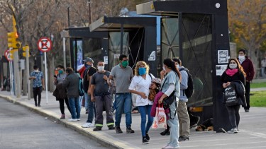 El urbano se priorizará en Neuquén para las trabajadoras esenciales (foto Florencia Salto)