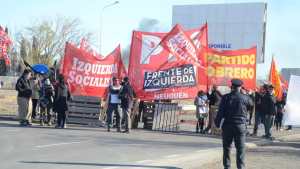 Tres cortes de rutas y manifestaciones en distintos puntos de Neuquén