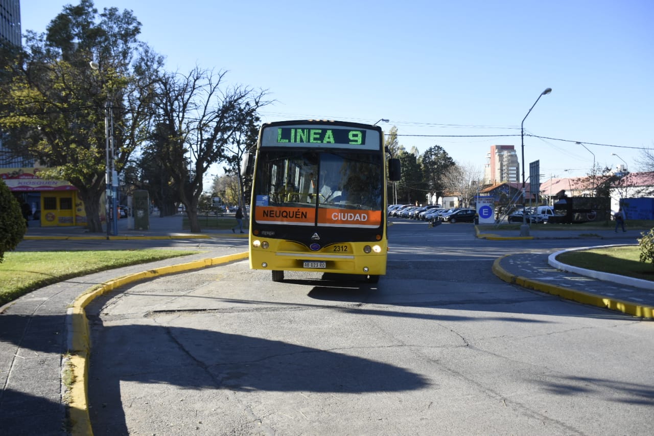 La vuelta de Obligado será el reingreso al centro para las unidades que rodearán la avenida (foto Florencia Salto)