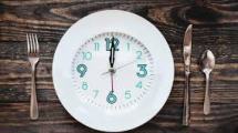 Imagen de El ayuno intermitente, riesgos y beneficios