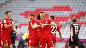 El Bayern Múnich golea y sigue a paso firme hacia un nuevo título