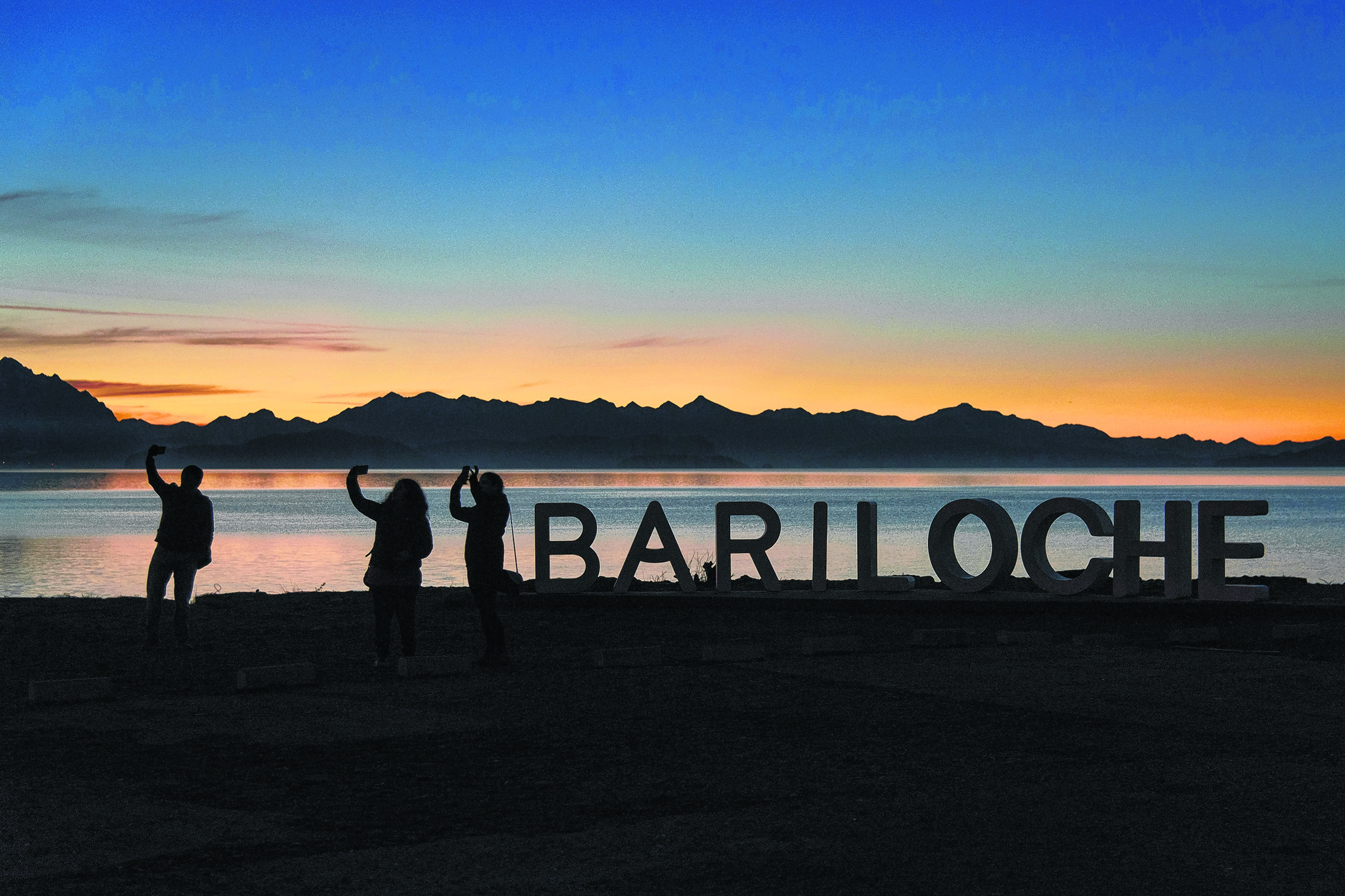 Bariloche quiere agradecer a quienes están desde el primer día para luchar contra esta pandemia. Archivo