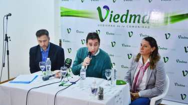 El encuentro con la prensa fue encabezado por el jefe de Gabinete, Marcos Castro. Foto: Marcelo Ochoa.