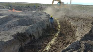 La obra avanza a muy buen ritmo en los tres tramos entre Valcheta y Maquinchao (Foto: gentileza).