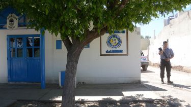 El hombre, tras romper la pulsera electrónica, está detenido en J.J. Gómez y en las próximas horas será trasladado a Roca. (foto: archivo)