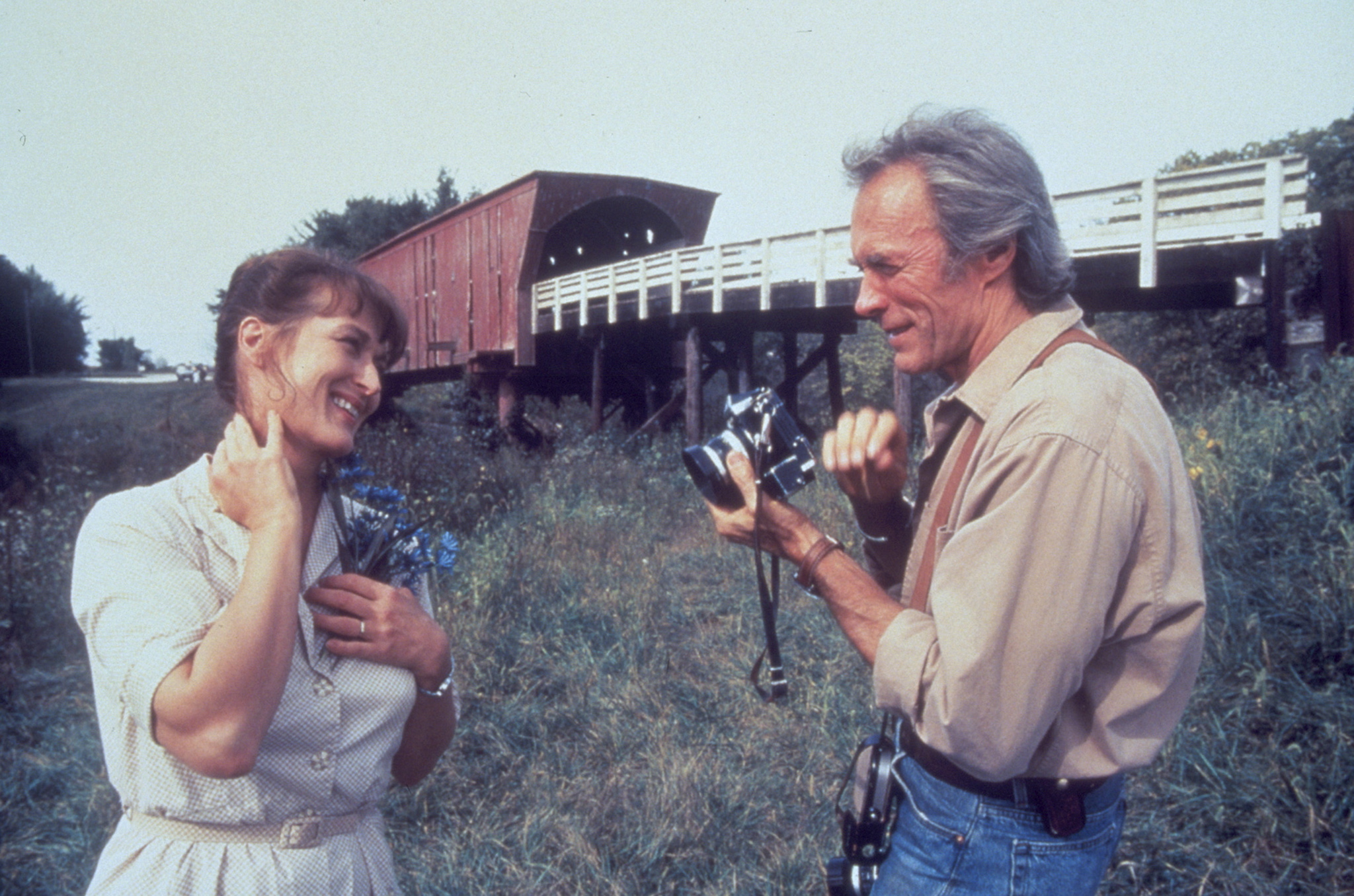 En "Los puentes de Madison" (1995), junto a Meryl Streep.