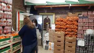 Comercios estarán habilitados el feriado en Huergo y Regina