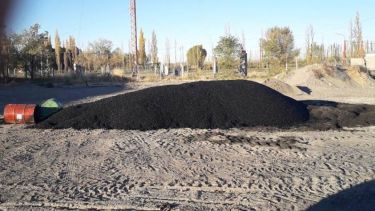 El municipio compró material asfáltico para bachear las calles de la ciudad. (Foto gentileza)