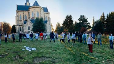 Los profesionales de la salud reclamaron contra la precarización laboral. (foto gentileza)