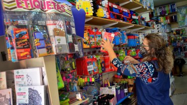 El aporte busca acompañar a los más afectados por la pandemia. Foto Marcelo Ochoa