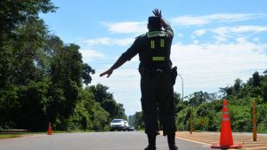Suman personal del Ejército al límite fronterizo entre La Quiaca y Villazón