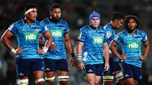 Blues arriesgará su liderazgo en el Súper Rugby