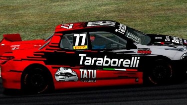 Rossi ganó la segunda en fila en las camionetas virtuales