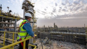 Arabia Saudita no hará mayores recortes después de junio