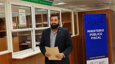 El abogado acusado de presionar a un cliente negó los hechos