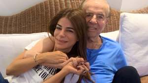 Menem sigue internado y su hija pidió «recen por él»