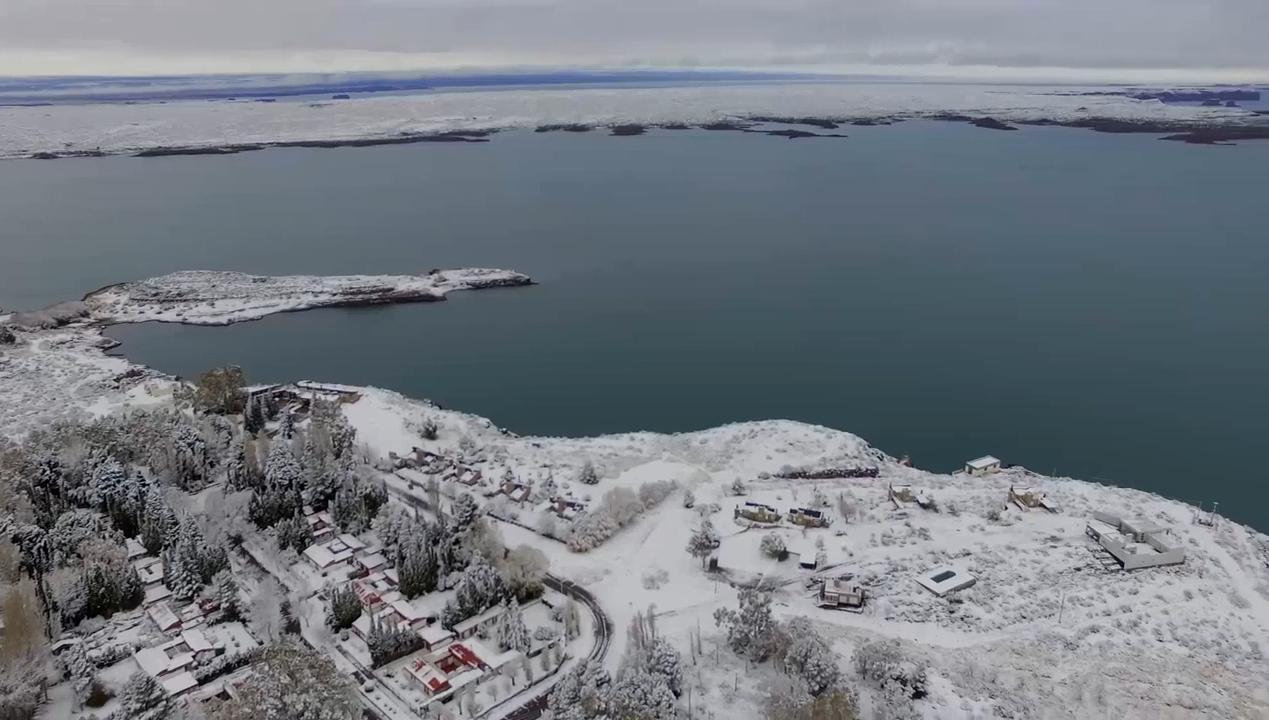 El Chocón nevado. Captura de video.