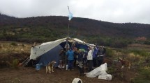Imagen de Hubo acuerdo entre el municipio y personas que ocupaban un lote en Bariloche
