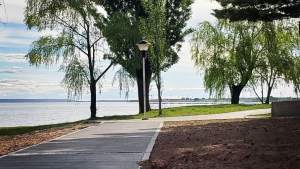 Robaron en siete casas deshabitadas del Club Mari Menuco