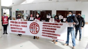 Trabajadores de Salud protestaron en el hospital de Bariloche