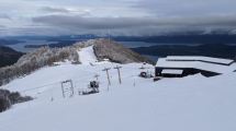 Imagen de Cerro Bayo: cubierto de nieve y sin saber si se podrá esquiar