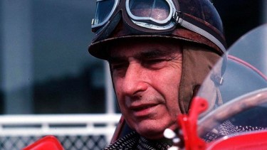 Fangio gana el Gran Premio de España de Fórmula 1 en 1951 a bordo de un Alfa Romeo. Archivo. 